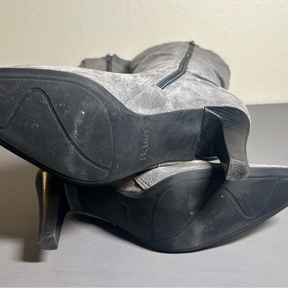 Bass Gray Suede Boots - Picture 6 of 11